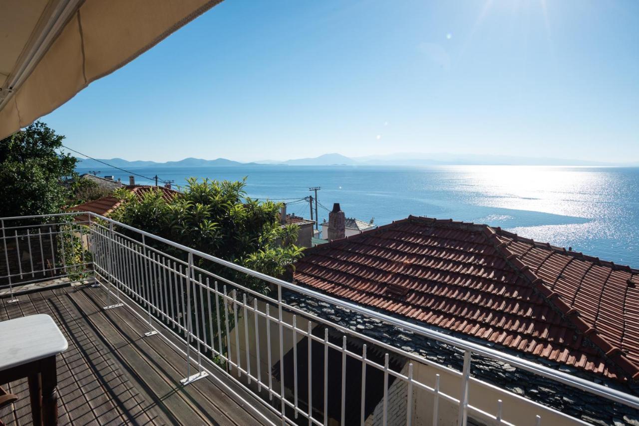 Villa ¨με θέα το ηλιοβασίλεμα¨ *