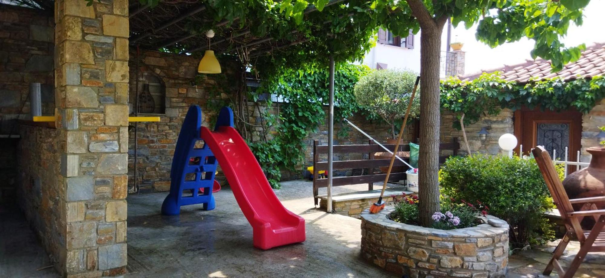 Villa ¨με θέα το ηλιοβασίλεμα¨ *